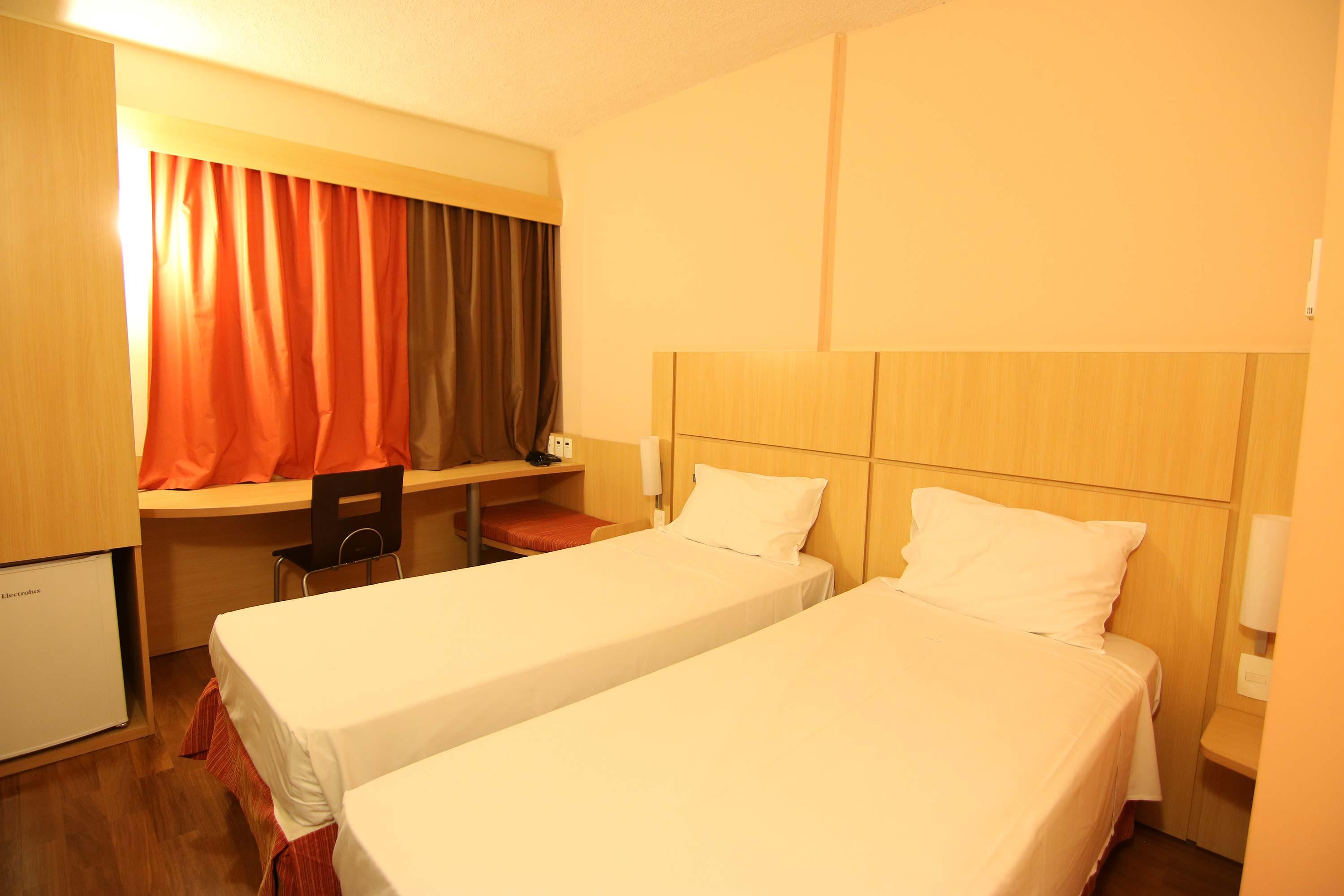 Samba Itaborai Hotel Exterior photo